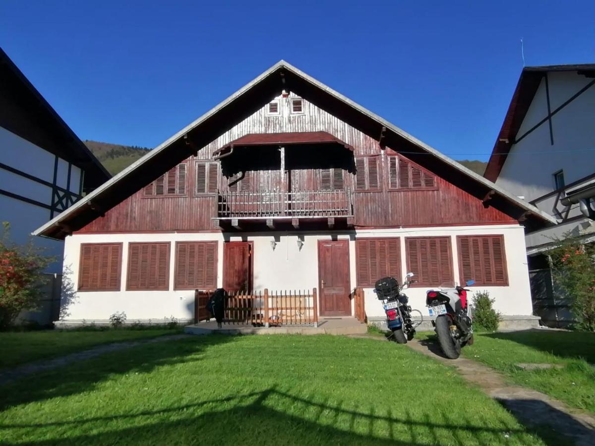 Vila Panselutelor 6 Sinaia Buitenkant foto